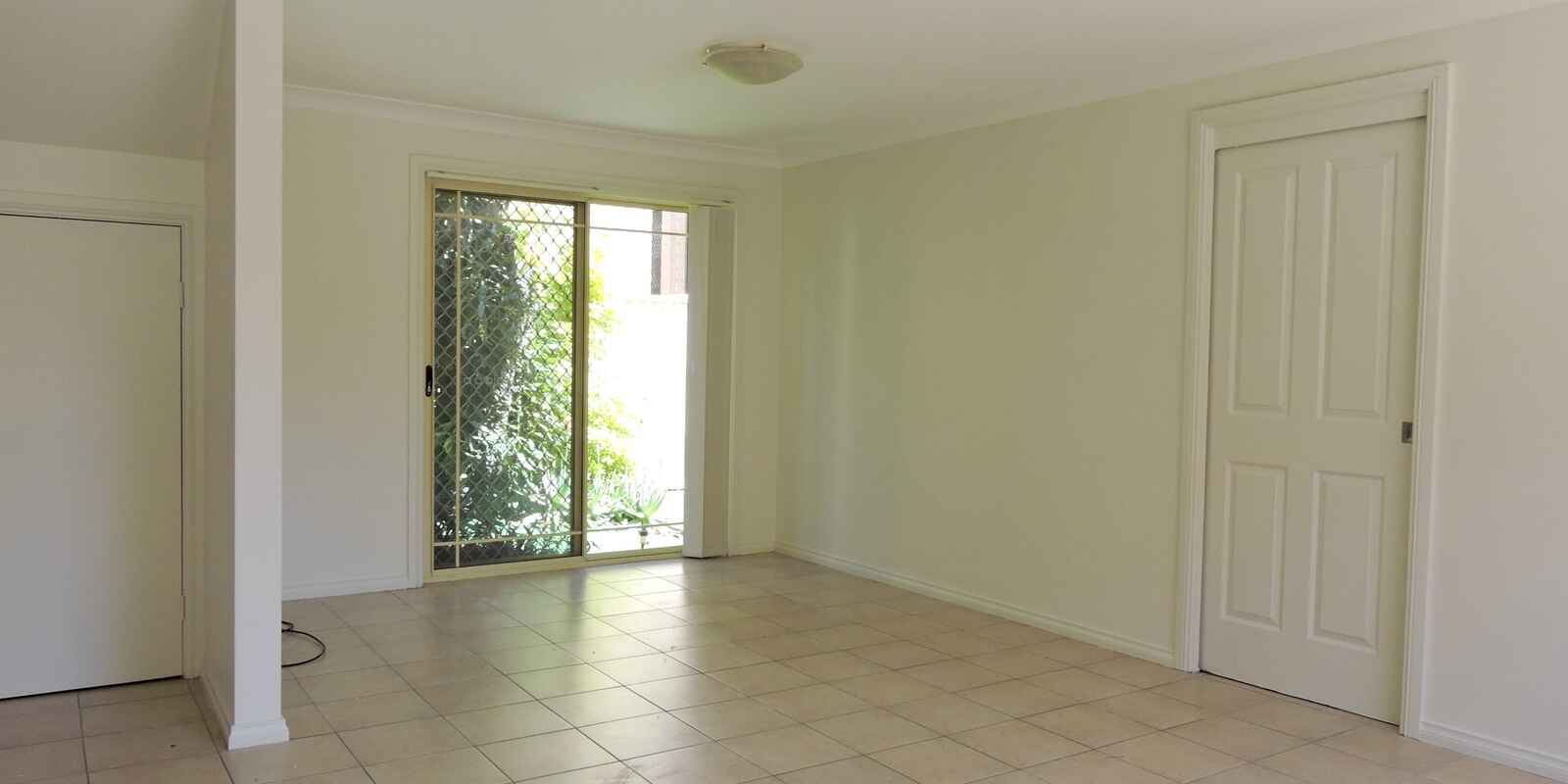 3/3 Pine Lane Rydalmere 3/3 Pine Lane Rydalmere
