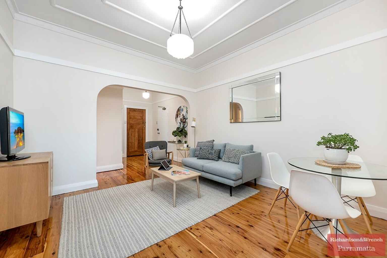 8 / 2 Croydon Avenue Croydon 8 / 2 Croydon Avenue Croydon