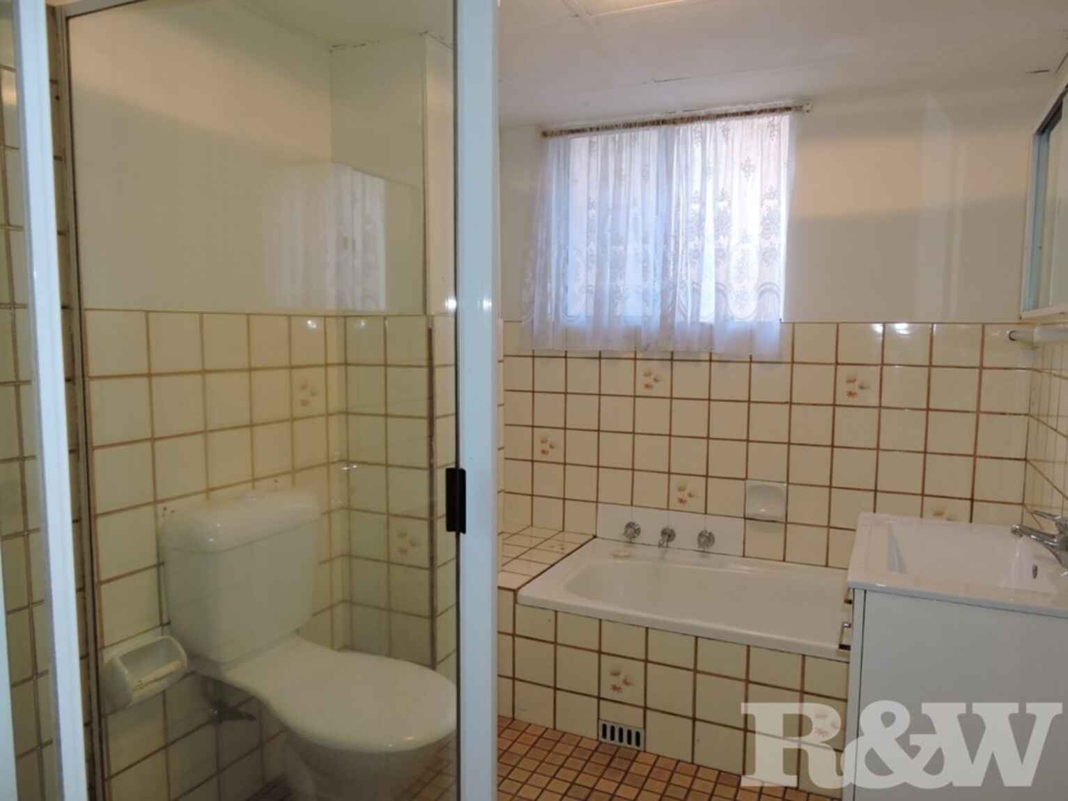 1/26 Sorrell Street Parramatta