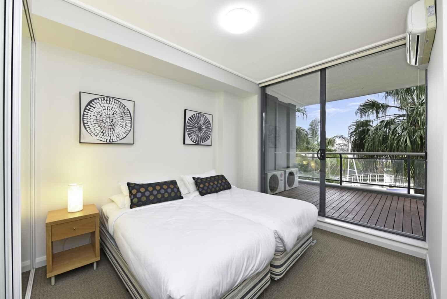 3/27 Bennelong Parkway Wentworth Point