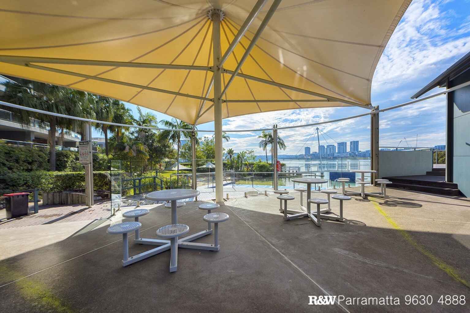 3/27 Bennelong Parkway Wentworth Point