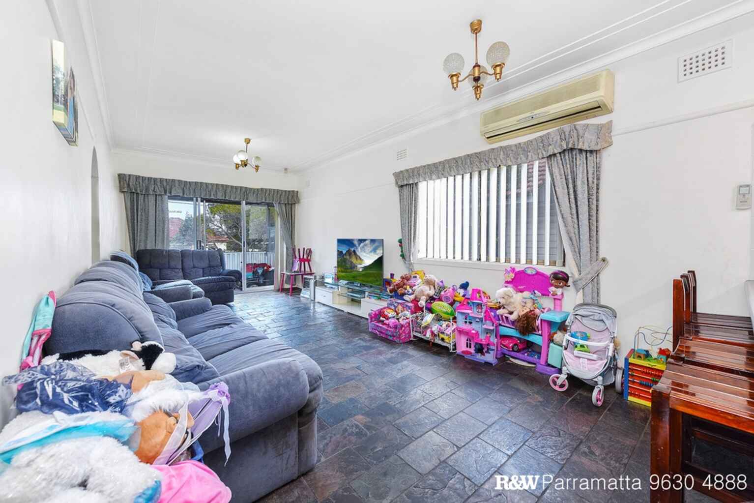 9 Cardigan Street Guildford