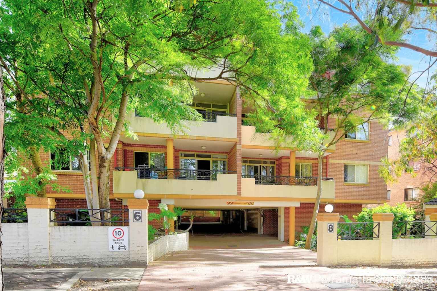 14/6-8 Gladstone Street North Parramatta