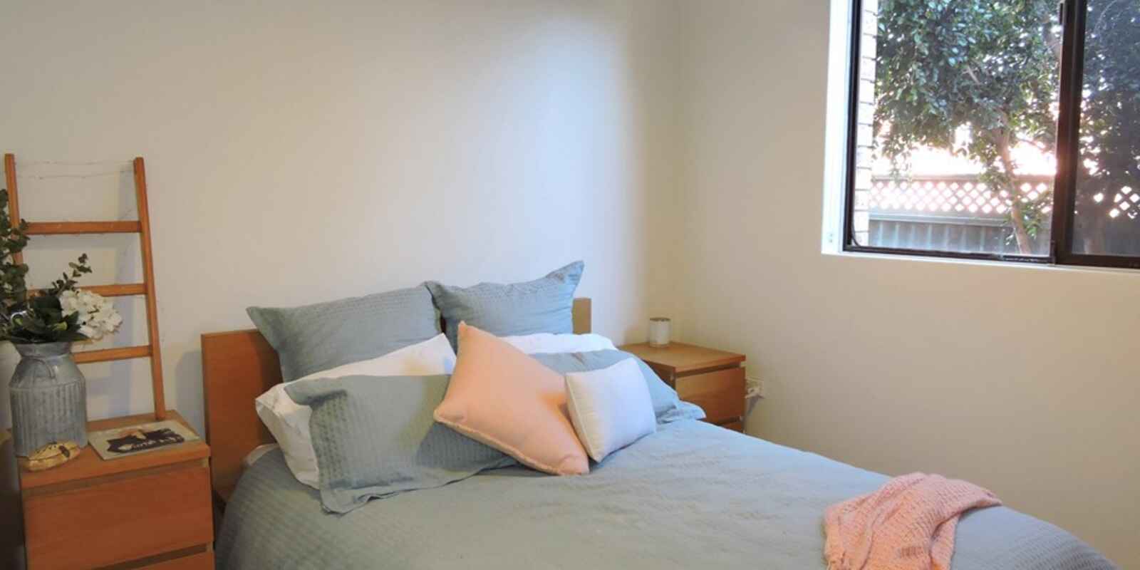 2/75 Weston Street Harris Park