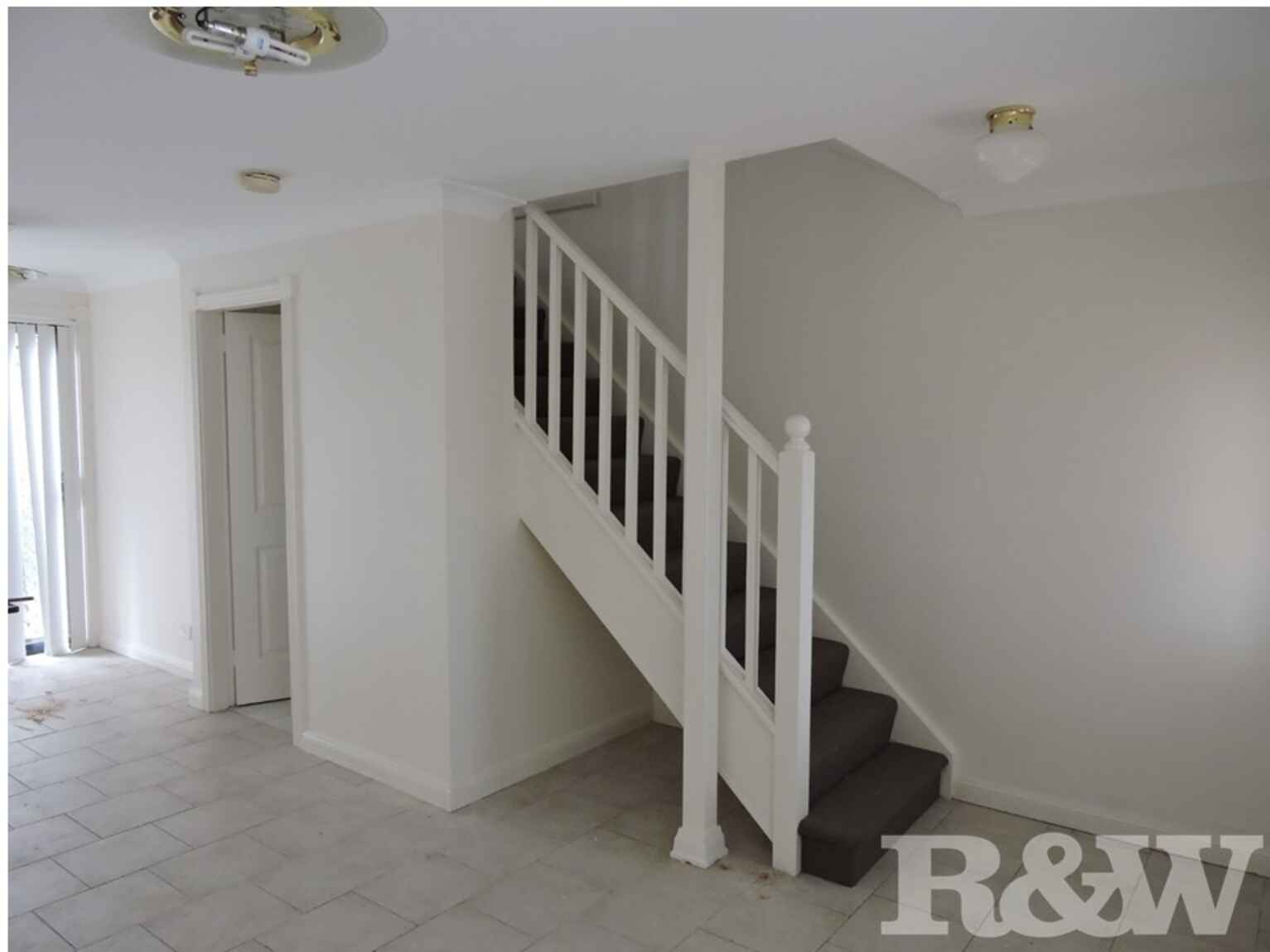 1/84-86 Girraween Road Girraween