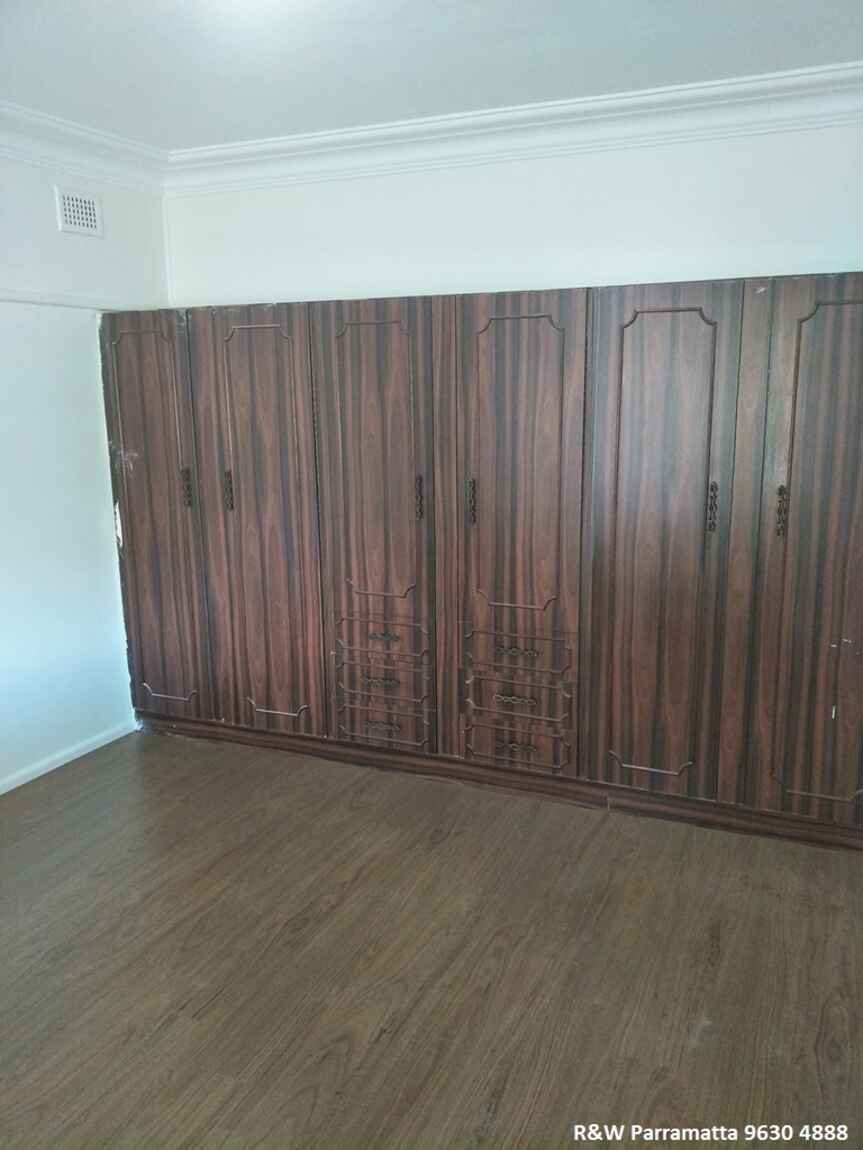 27 Derbyshire Avenue Toongabbie 27 Derbyshire Avenue Toongabbie