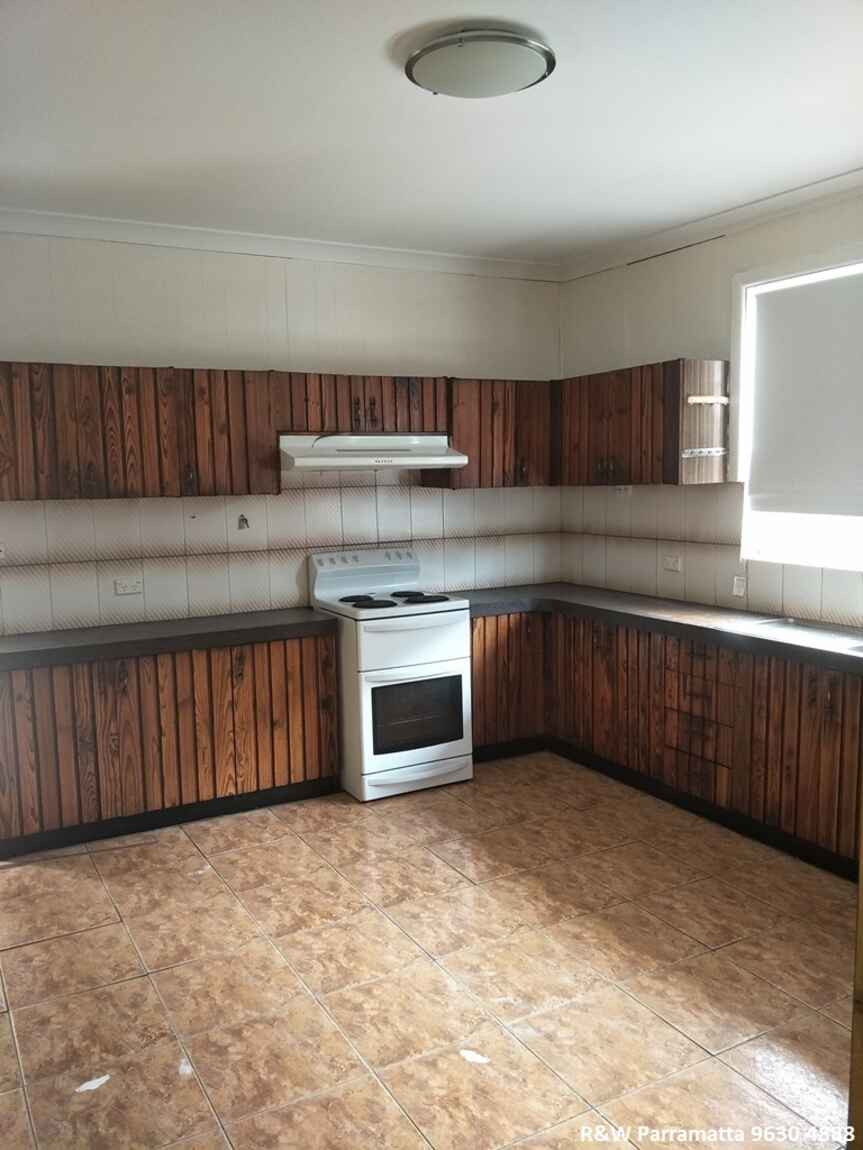 27 Derbyshire Avenue Toongabbie 27 Derbyshire Avenue Toongabbie