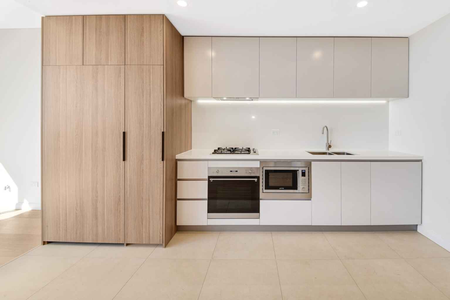 A1.804/158 Hawkesbury Road Westmead A1.804/158 Hawkesbury Road Westmead