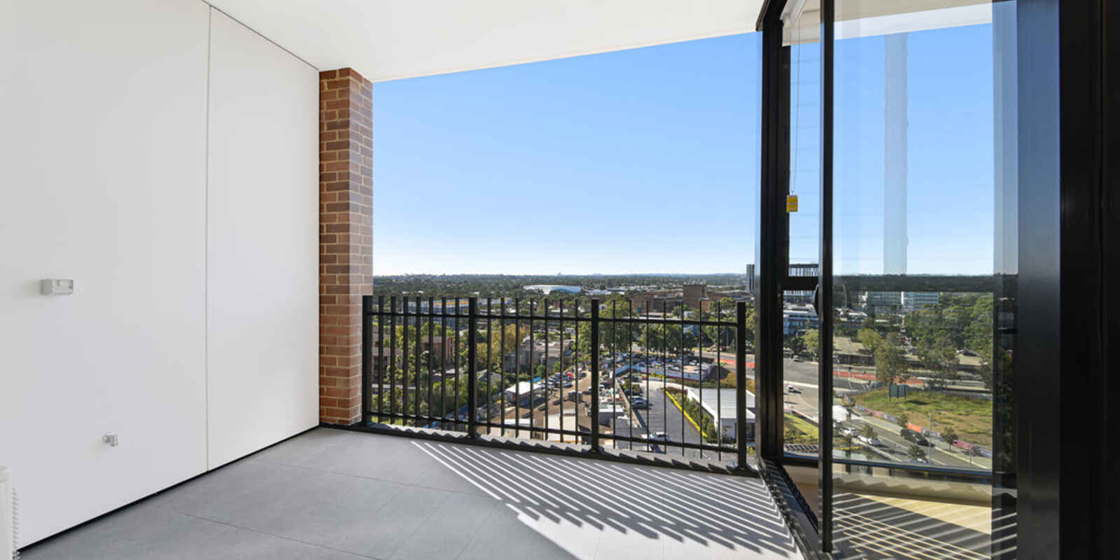 A1.804/158 Hawkesbury Road Westmead