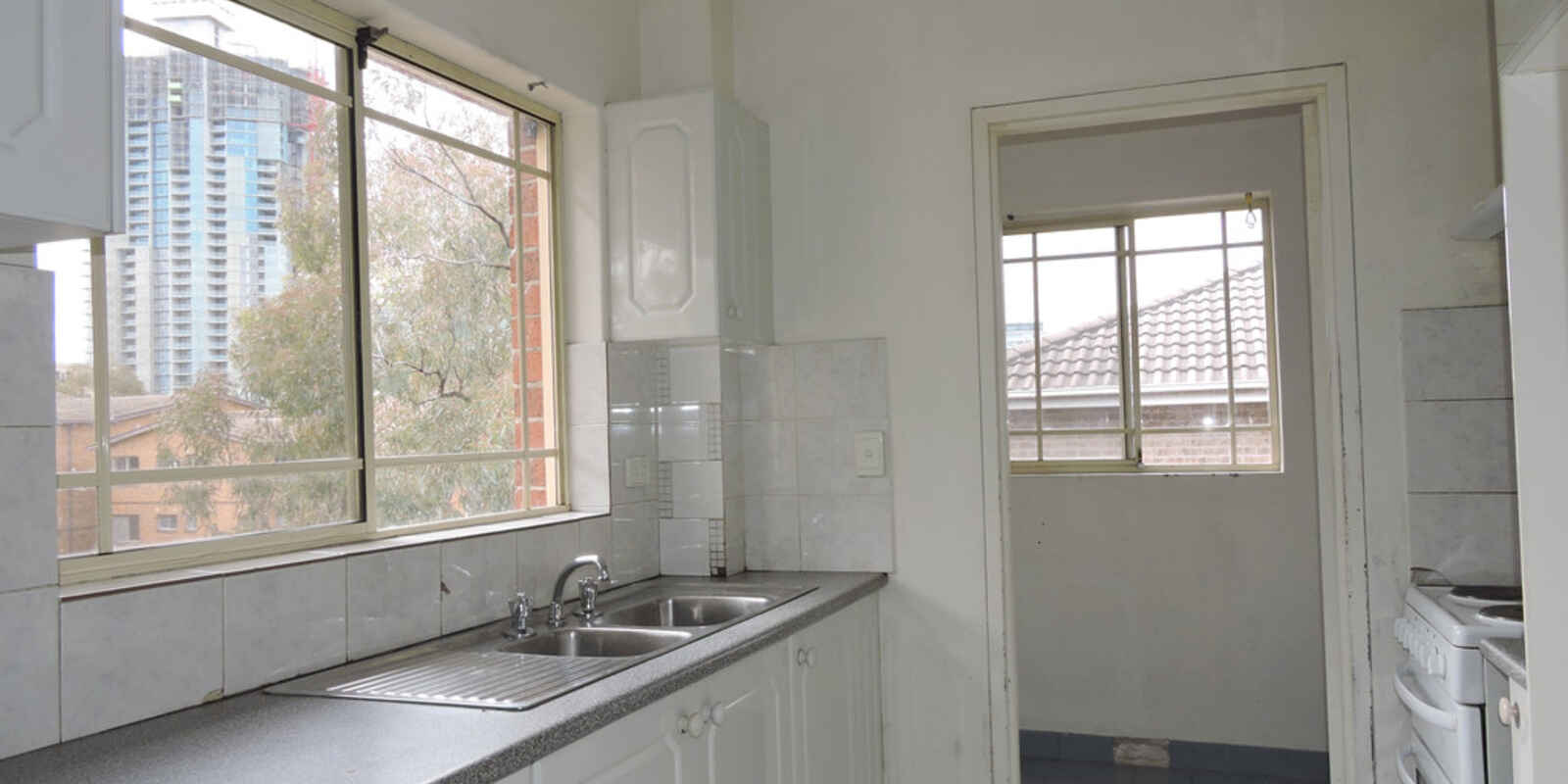 11/15-19 Early Street Parramatta