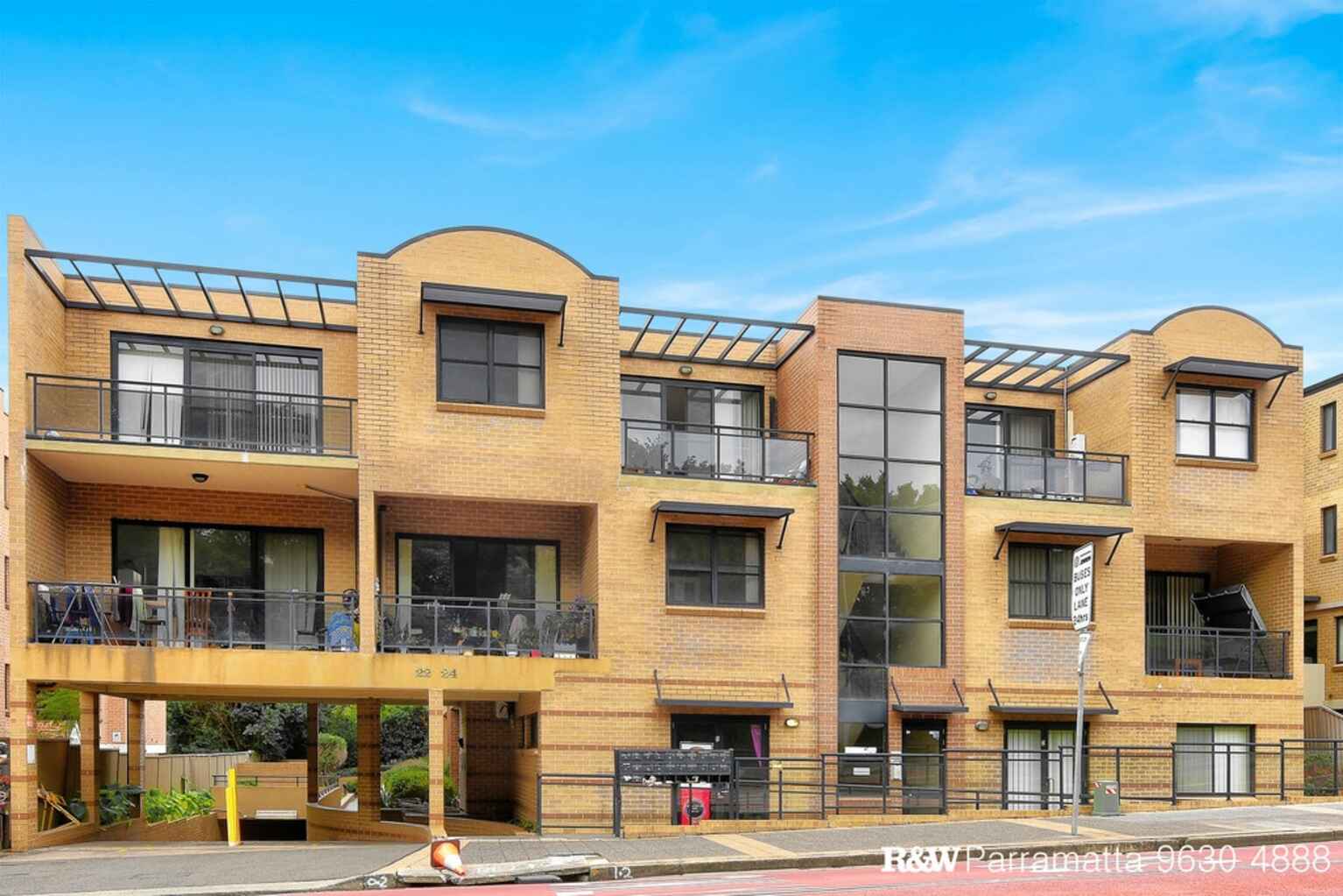 17/22-24 Pitt Street Parramatta