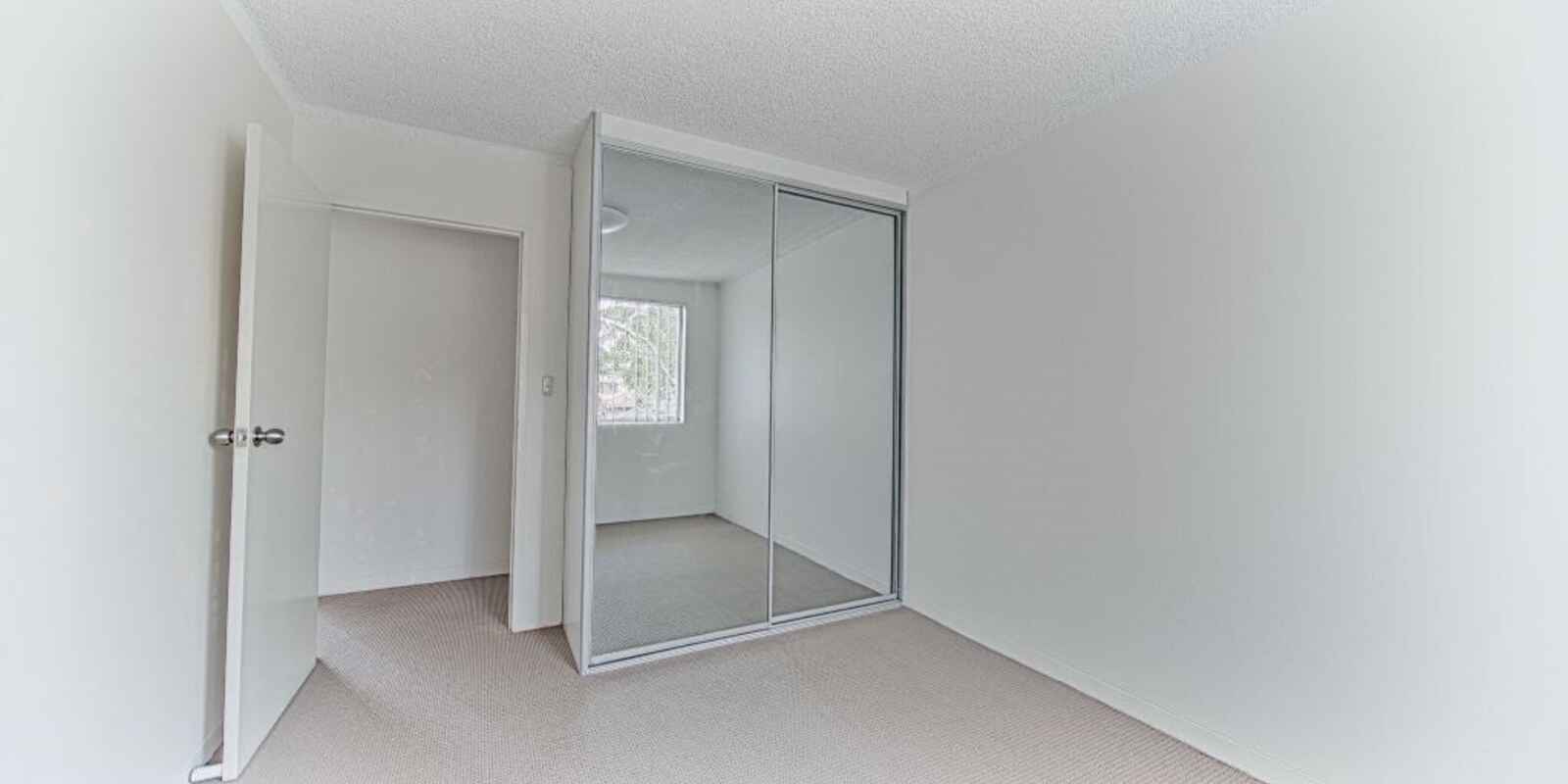 5/11 Albert Street North Parramatta
