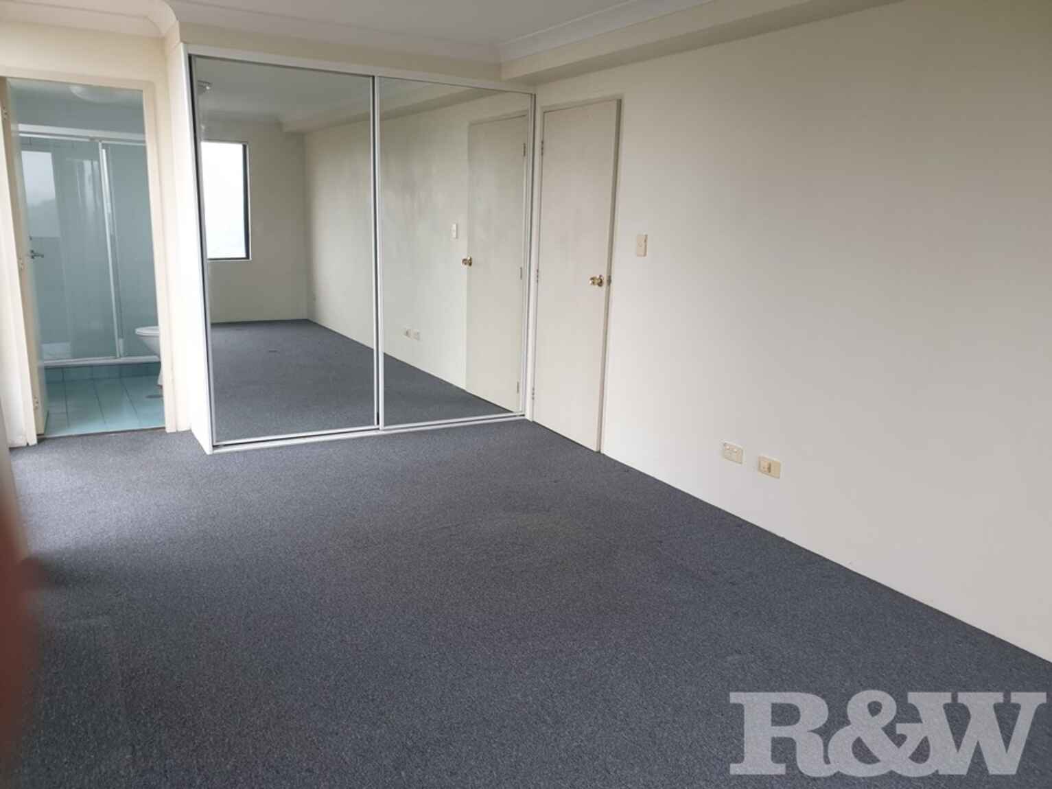 3908/177-2 Mitchell Road Alexandria