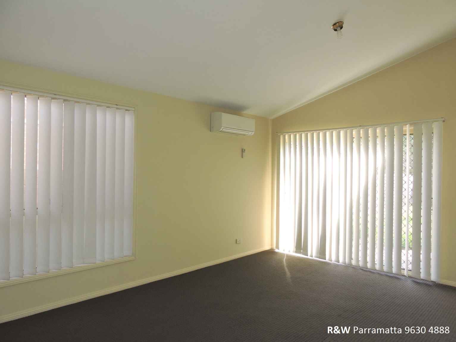 2/154 Donohue Street Kings Park