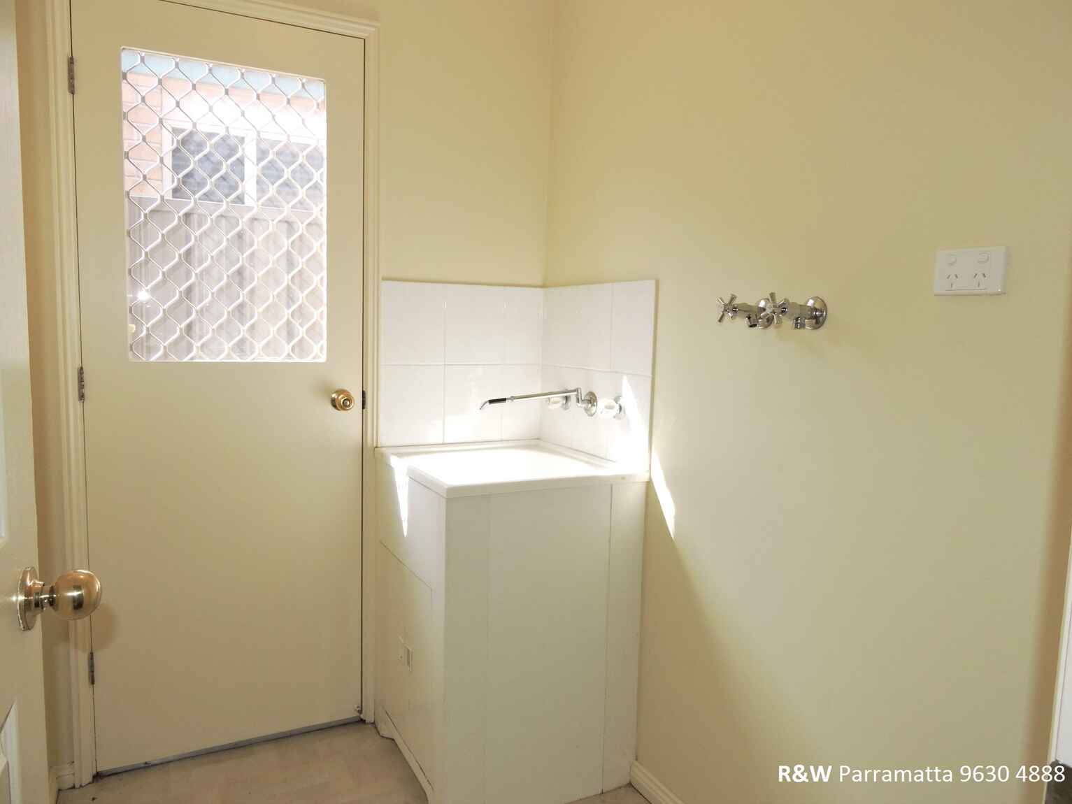 2/154 Donohue Street Kings Park