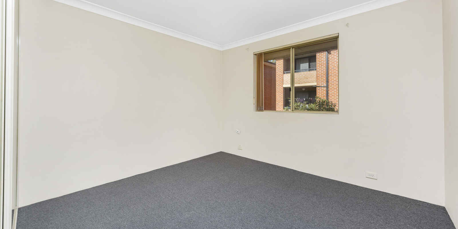 8/66-68 Pitt Street Parramatta