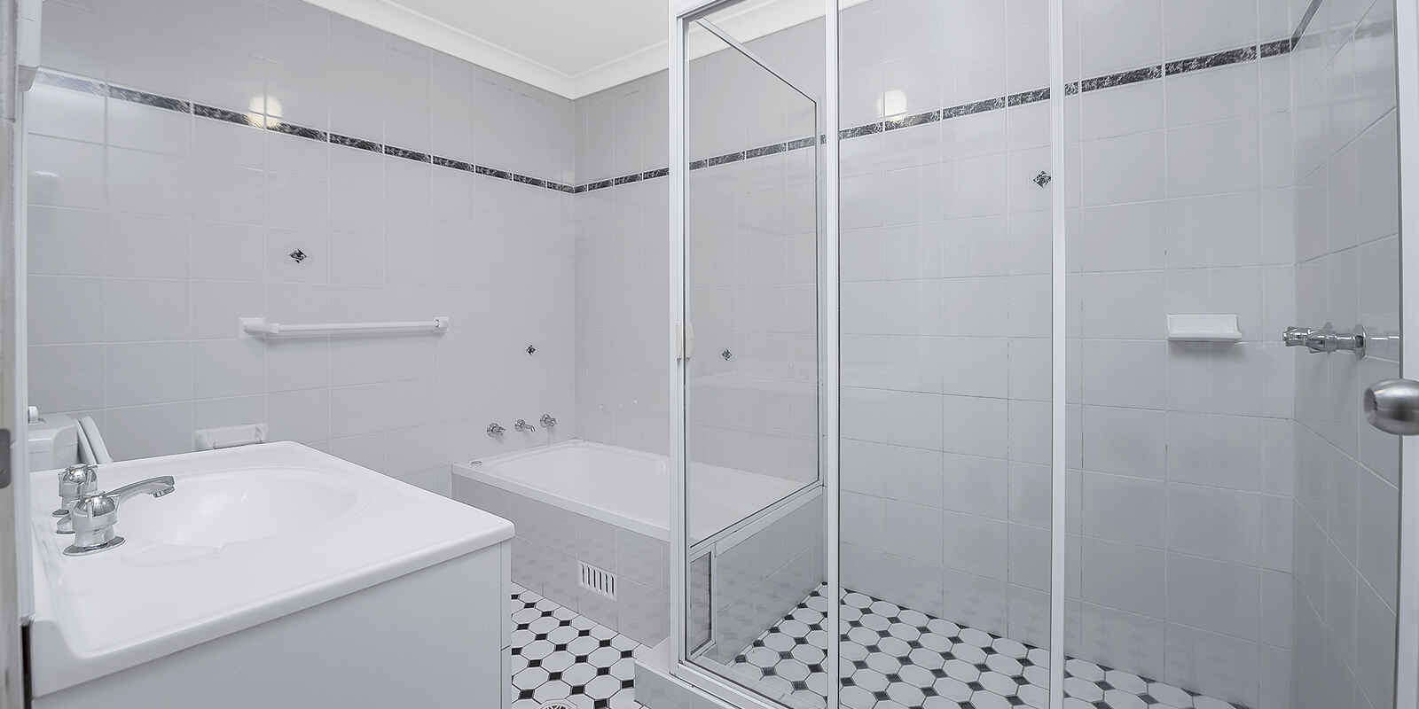 8/66-68 Pitt Street Parramatta