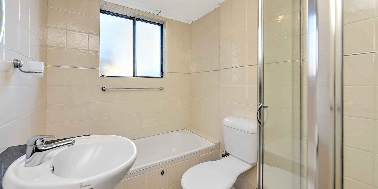 2/88 O'Connell Street North Parramatta