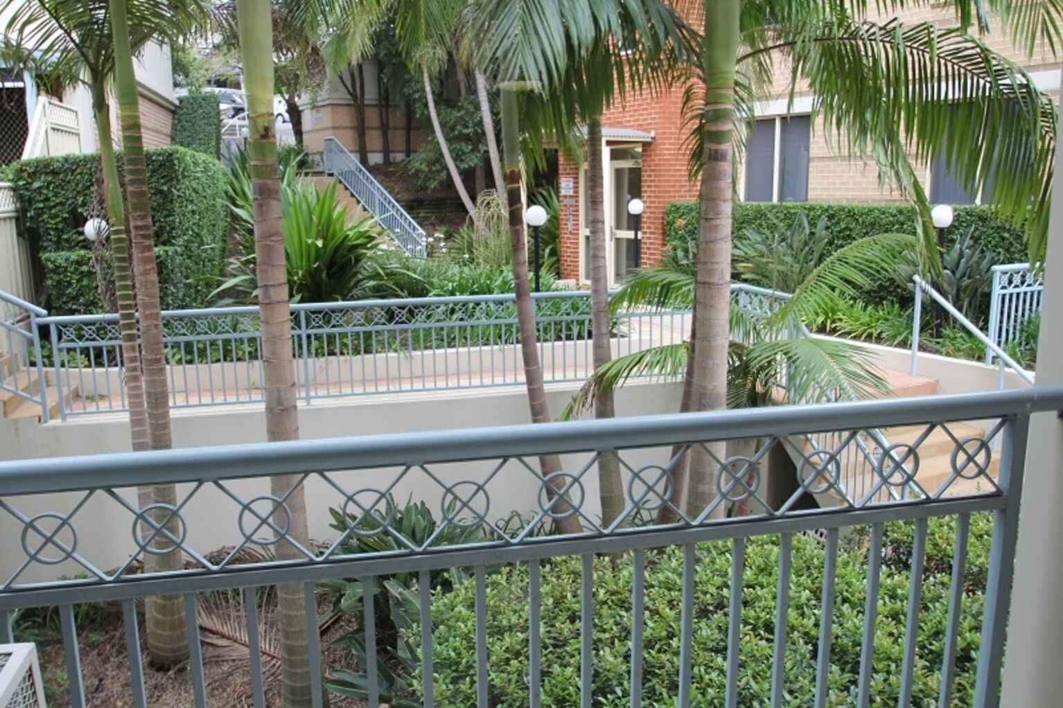 10/6 Rosebery Place Balmain