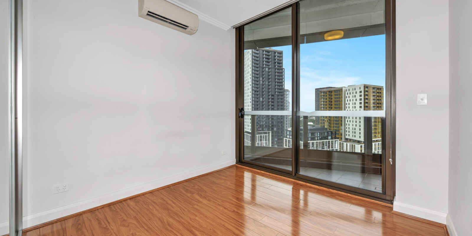 1708/7 Australia Avenue Sydney Olympic Park 1708/7 Australia Avenue Sydney Olympic Park