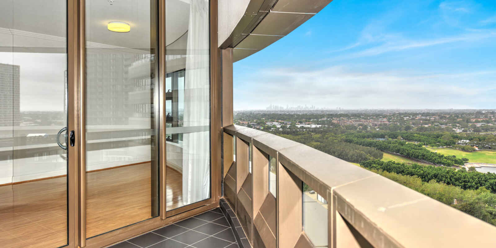 1708/7 Australia Avenue Sydney Olympic Park 1708/7 Australia Avenue Sydney Olympic Park