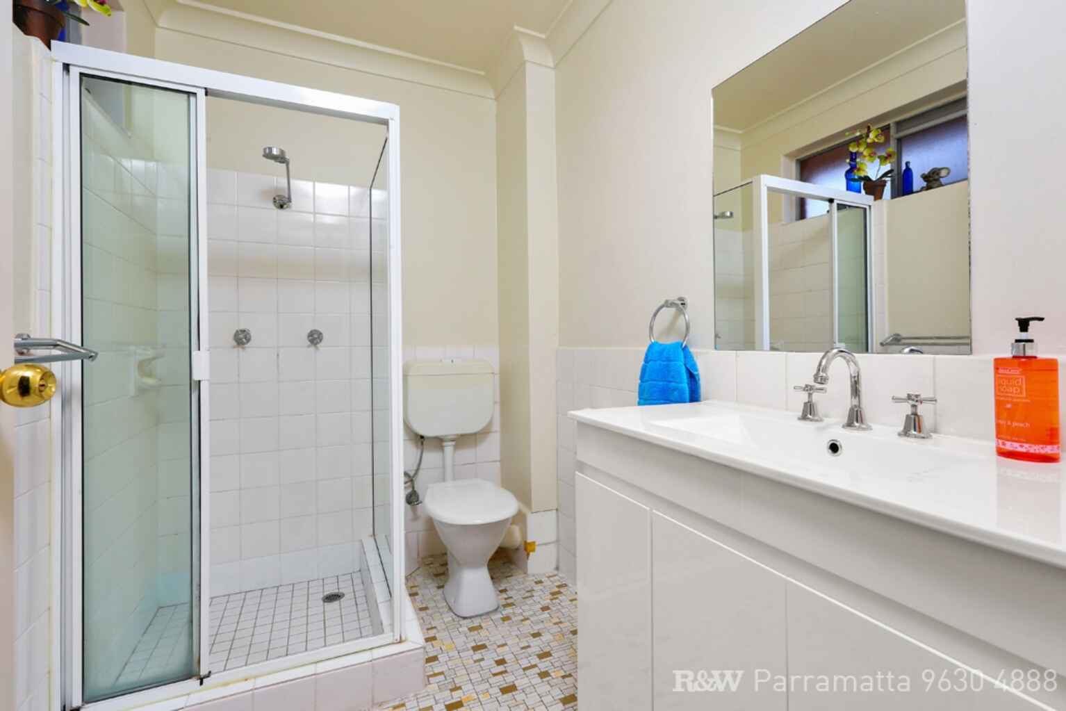 19/11-13 Queens Avenue Parramatta