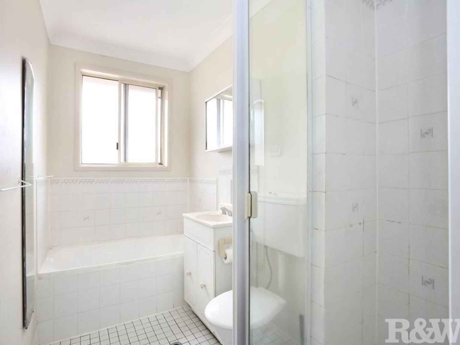 2/191-193 Targo Road Girraween