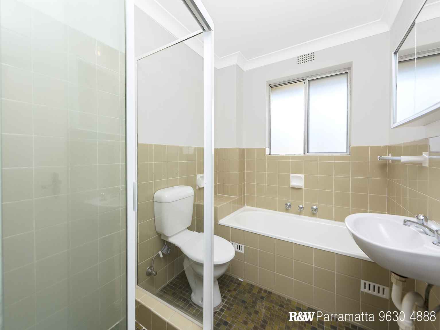 11/9-13 Galloway Street Parramatta