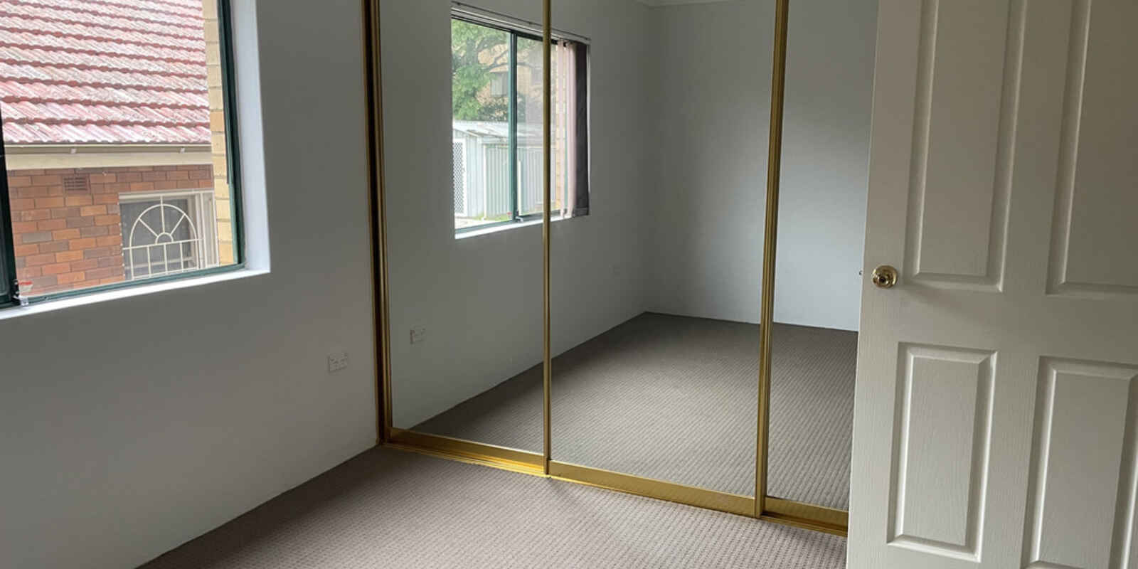 2/5 Dunlop Street North Parramatta