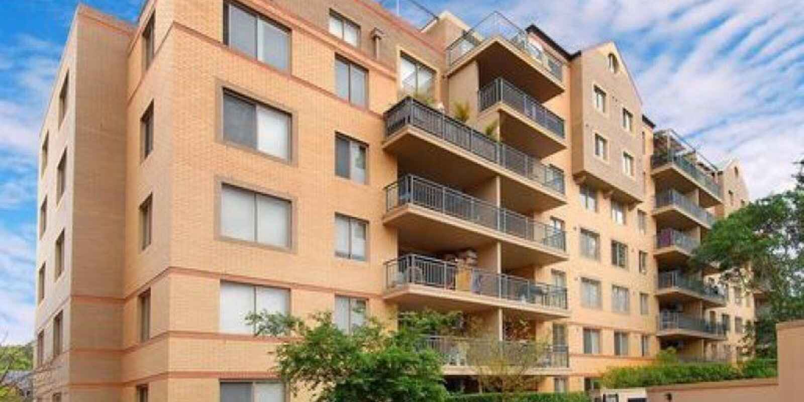 31/18 Sorrell Street Parramatta