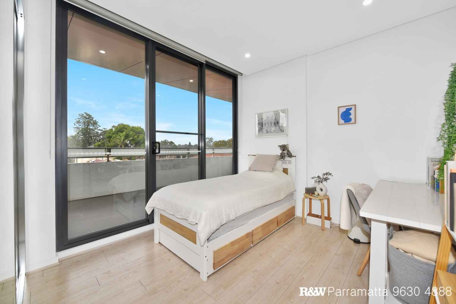 3302/1A Morton Street Parramatta 3302/1A Morton Street Parramatta