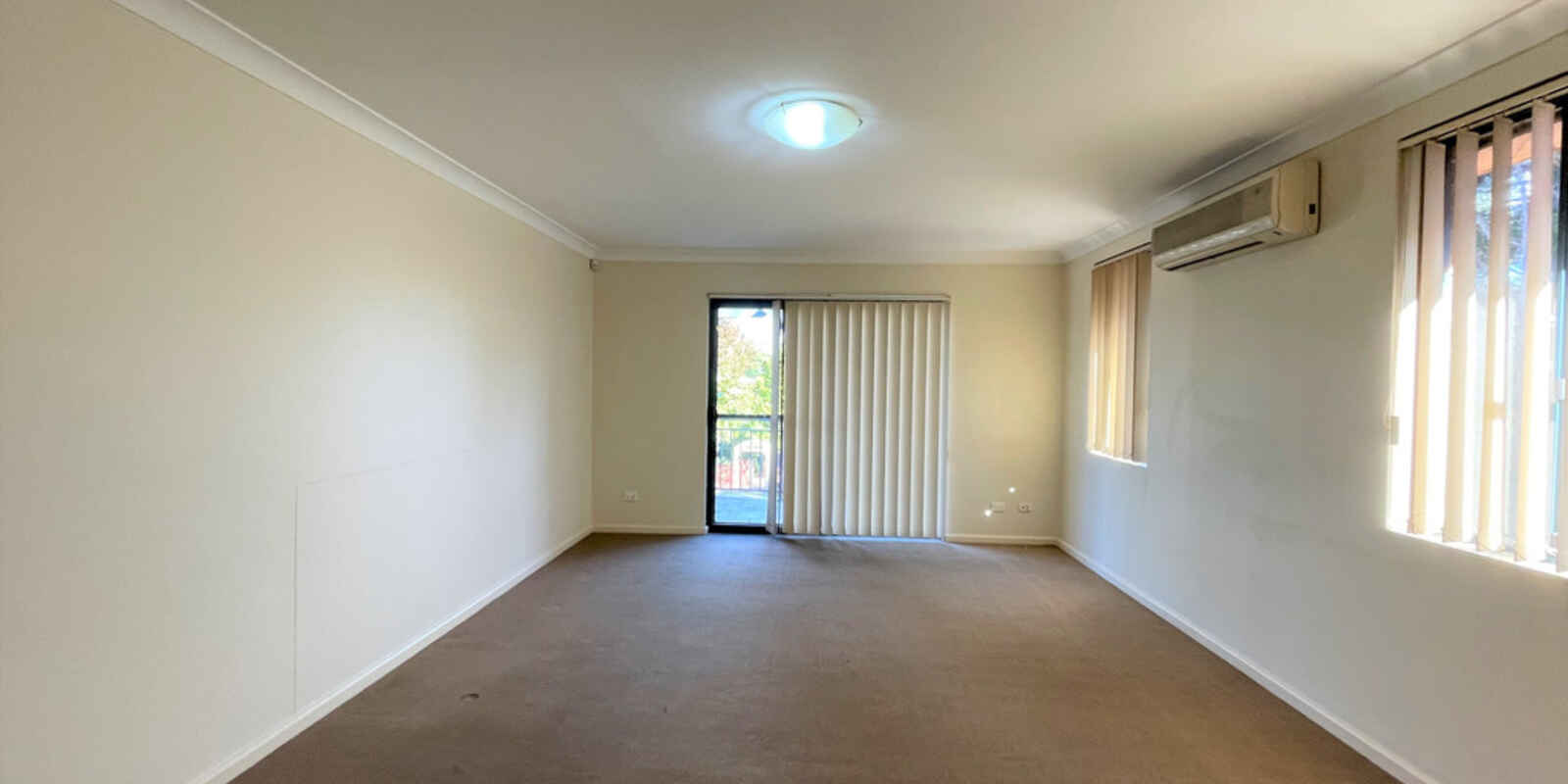 3/98 O'Connell Street North Parramatta