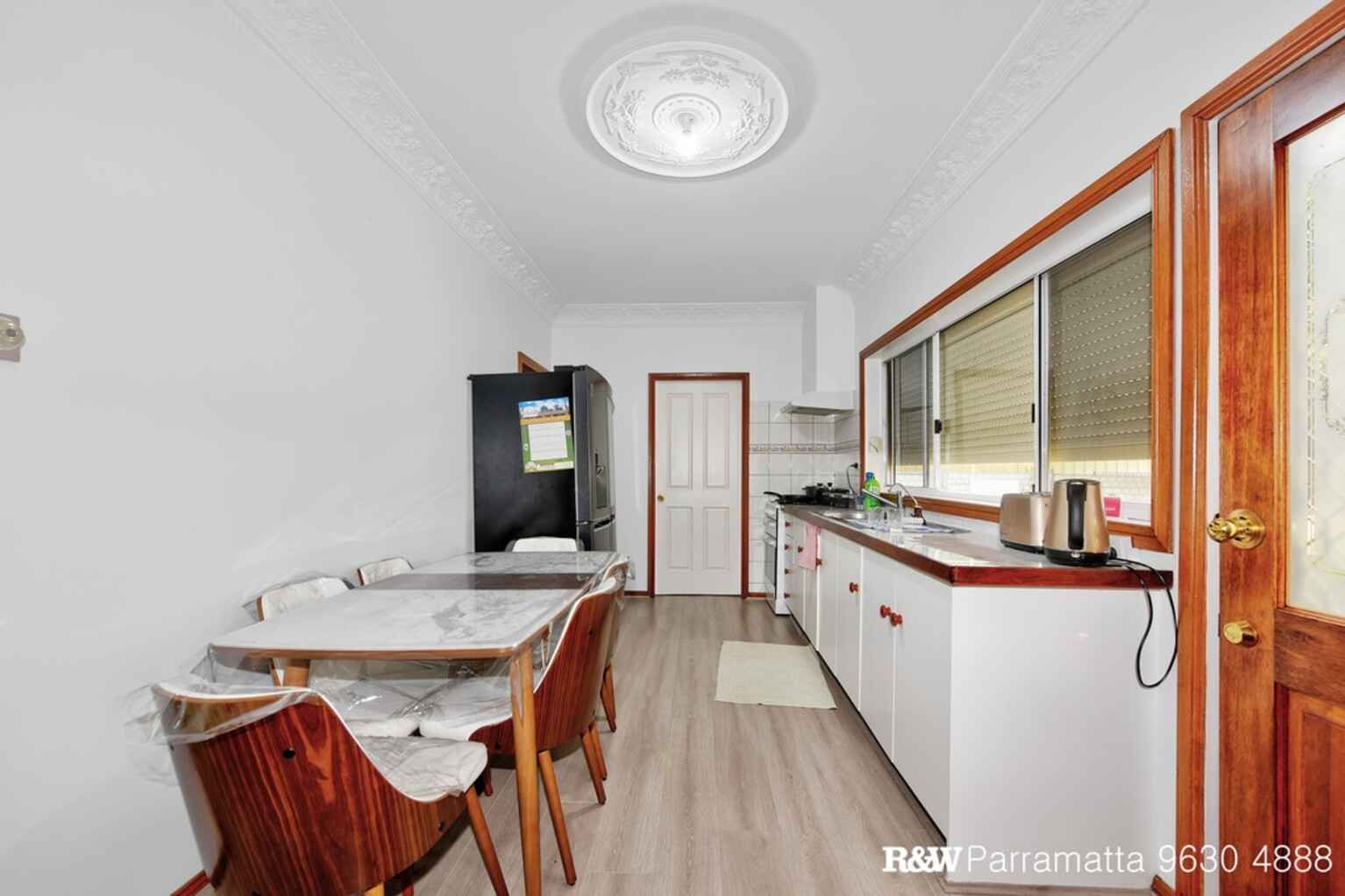 17 Crossland Street Merrylands