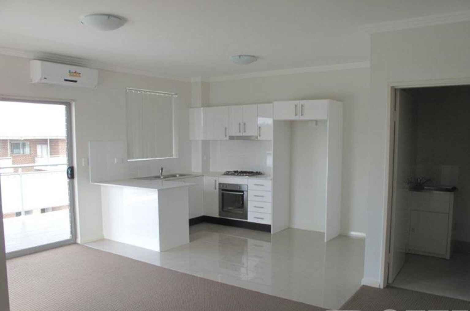 28/8-18 Briens Road Northmead