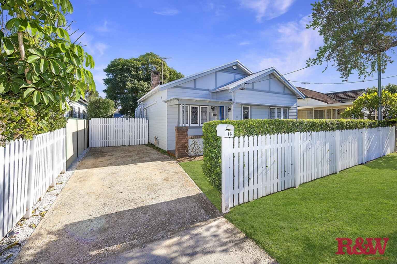 16 O'Neill Street Granville 16 O'Neill Street Granville