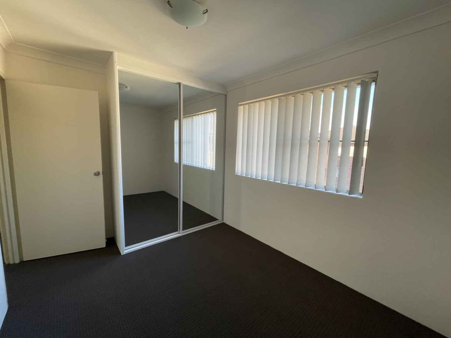 11/2-8 Bailey Street Westmead