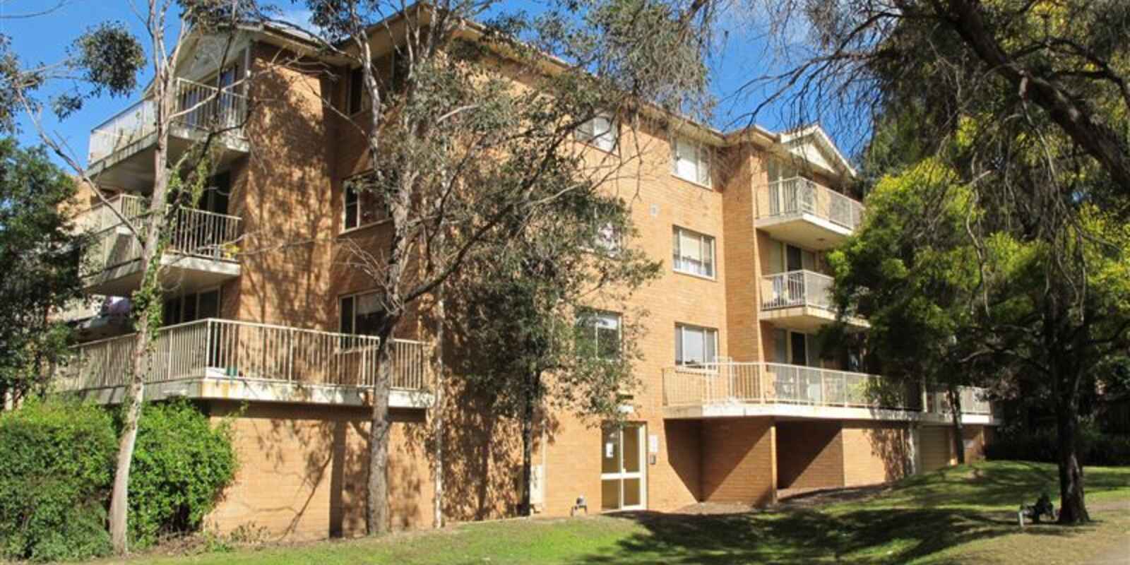 11/2-8 Bailey Street Westmead