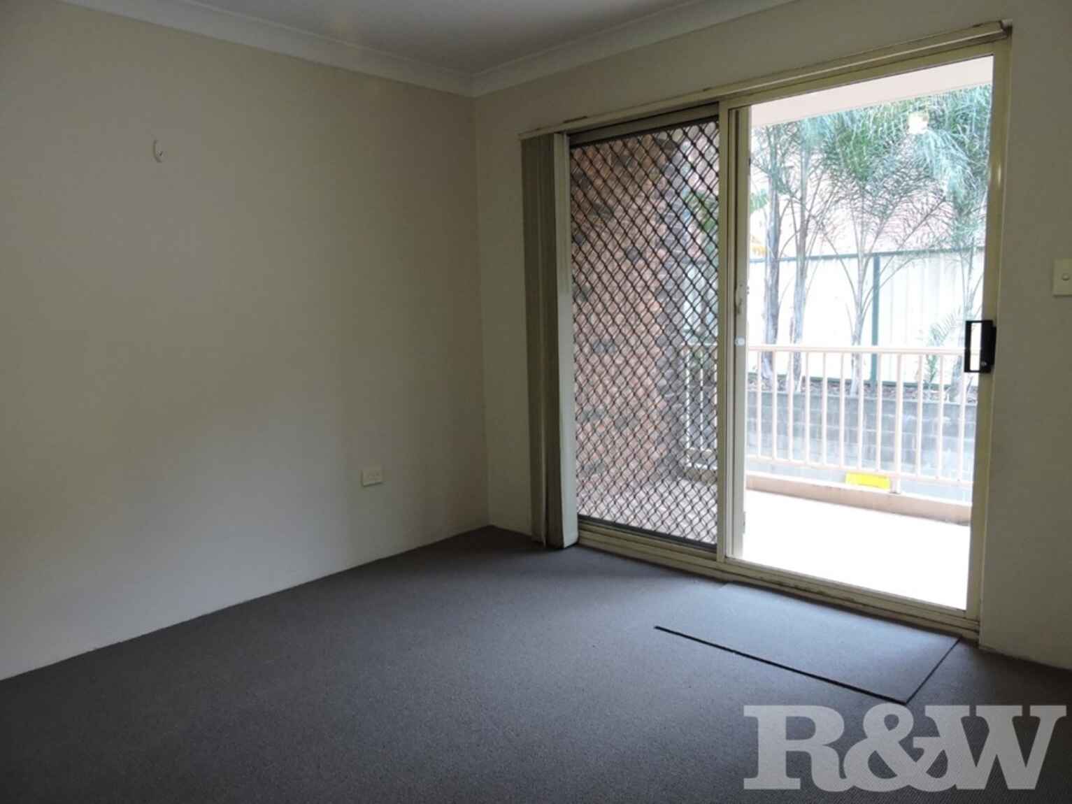 4/1 Junction Street Granville 4/1 Junction Street Granville