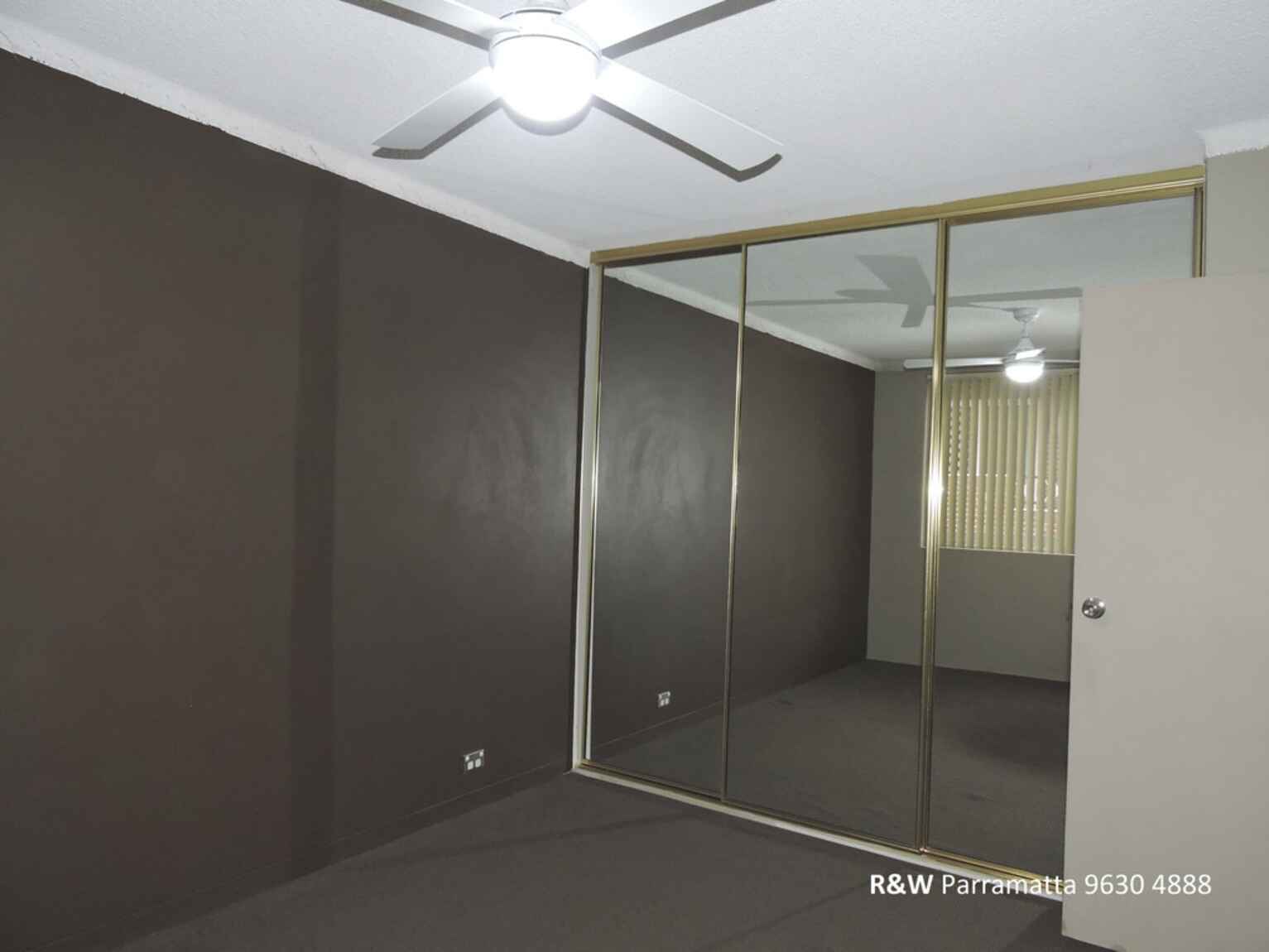 16/9-13 Castle Street North Parramatta