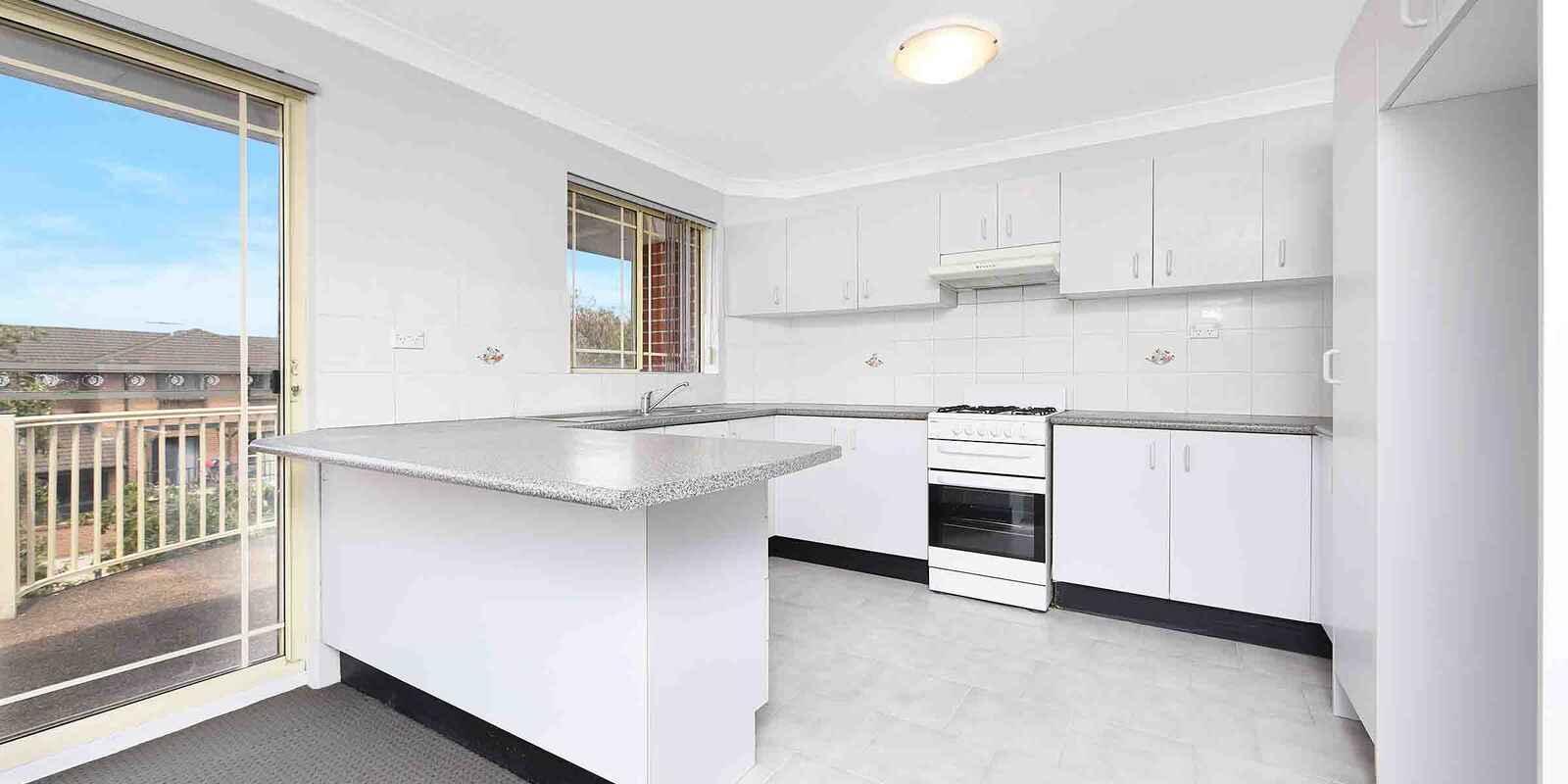 5/6 Early Street Parramatta