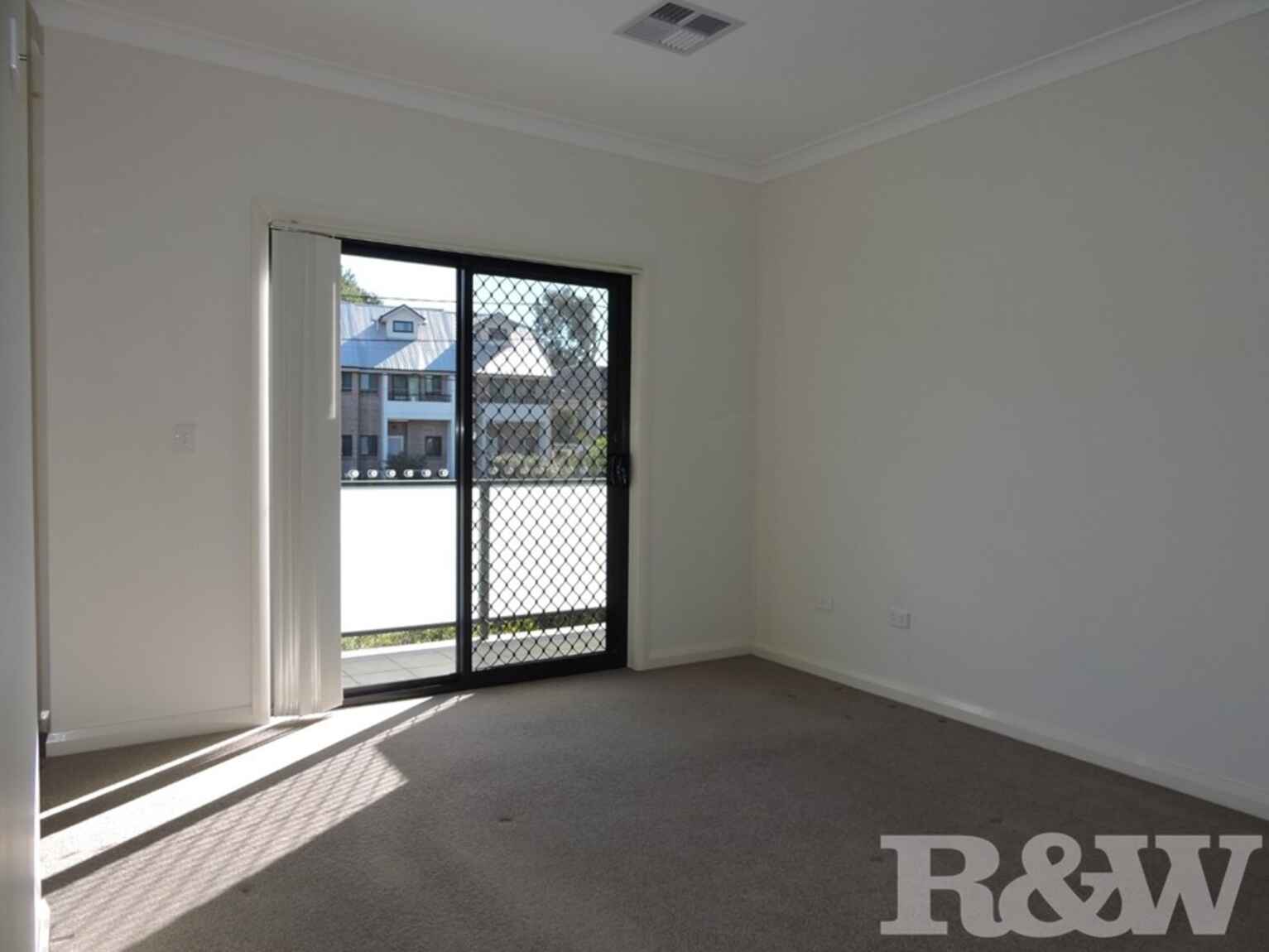 4/175 Kissing Point Road Dundas 4/175 Kissing Point Road Dundas