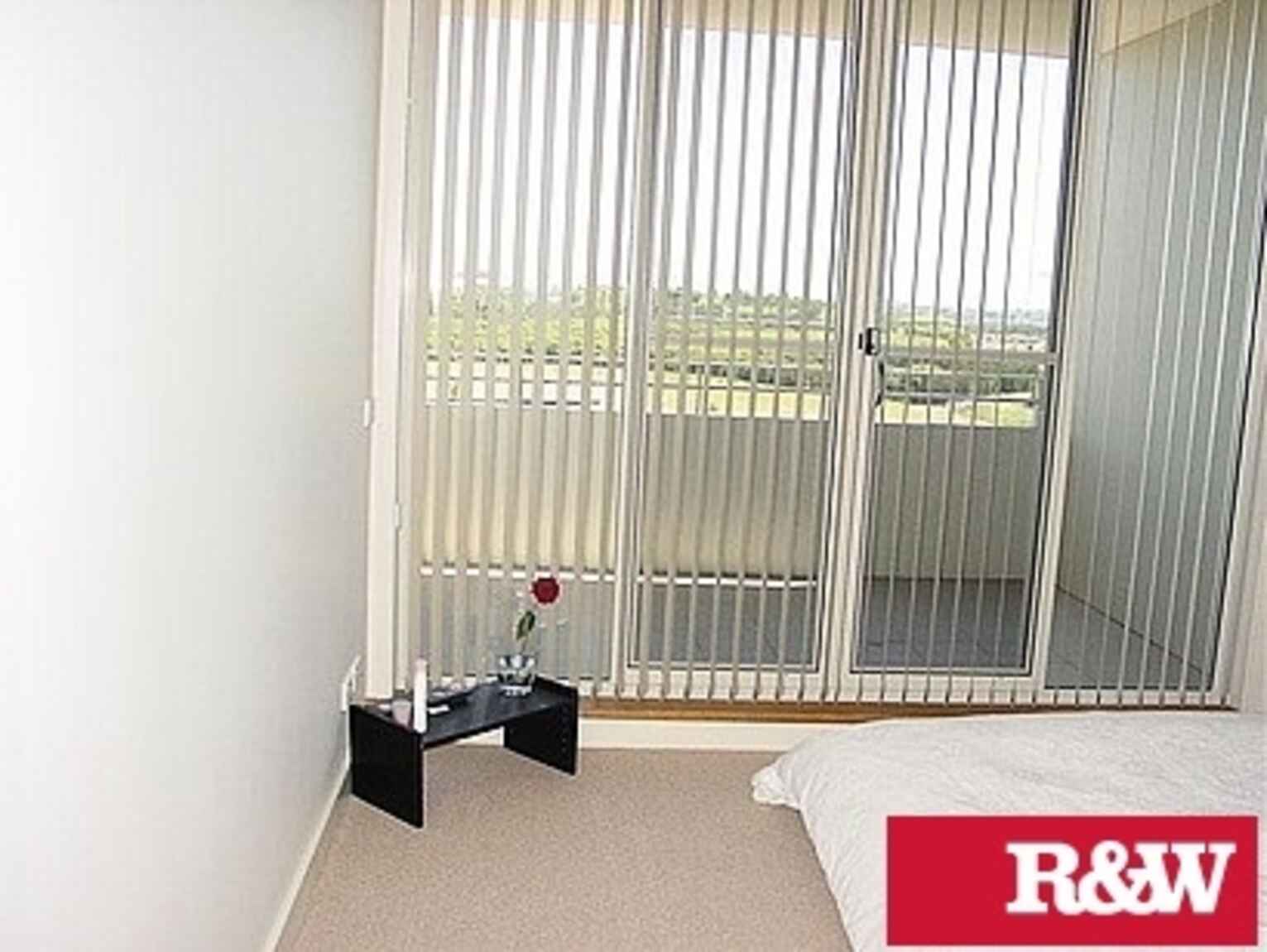 706/2 The Piazza Wentworth Point