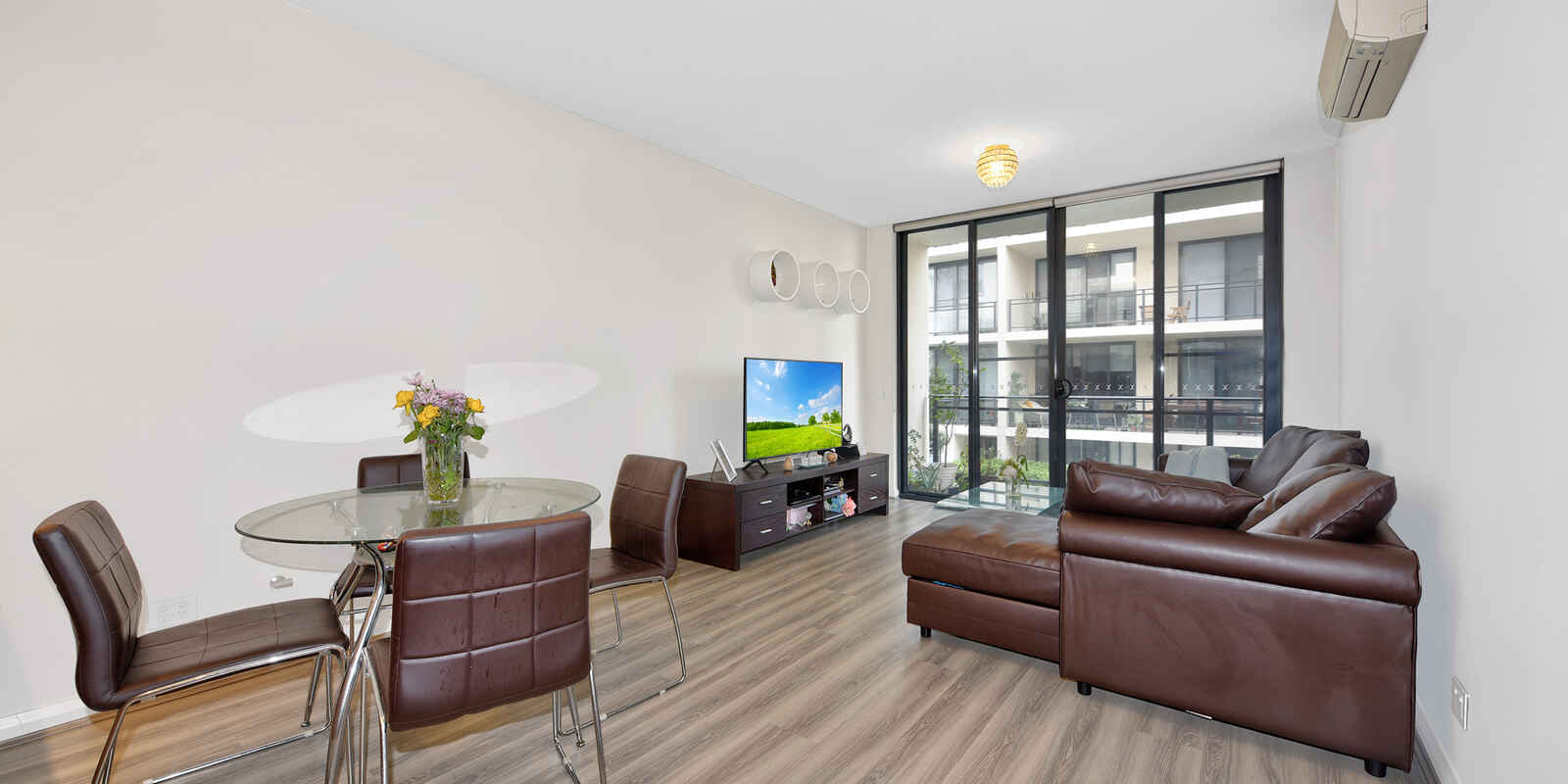 235/21 Marine Parade Wentworth Point