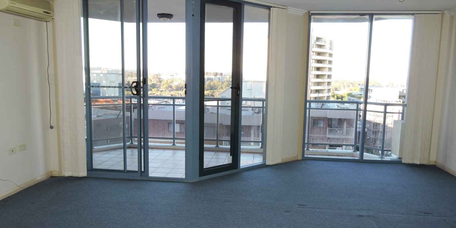 27/14 Hassall Street Parramatta