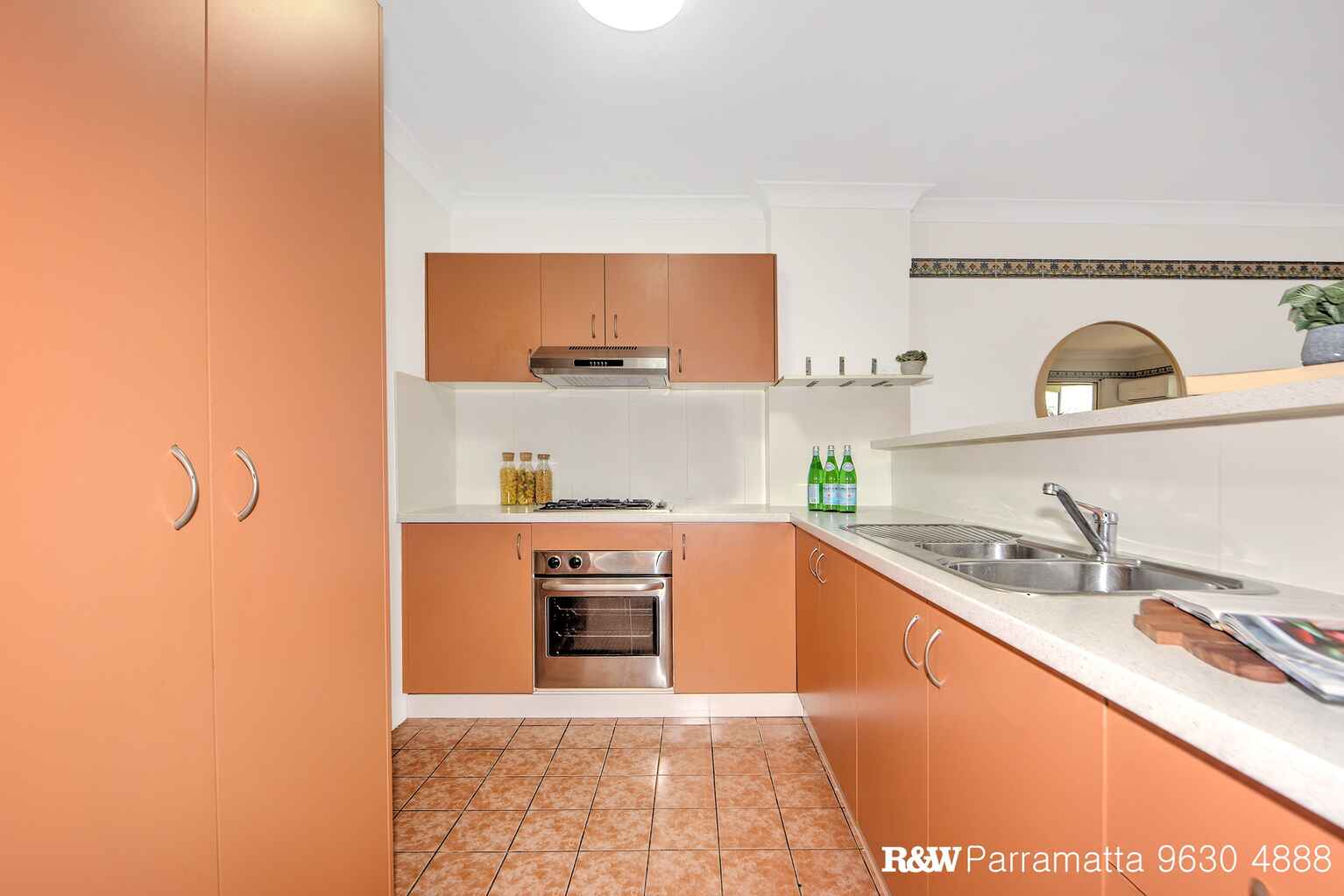 6/109 Military Road Guildford