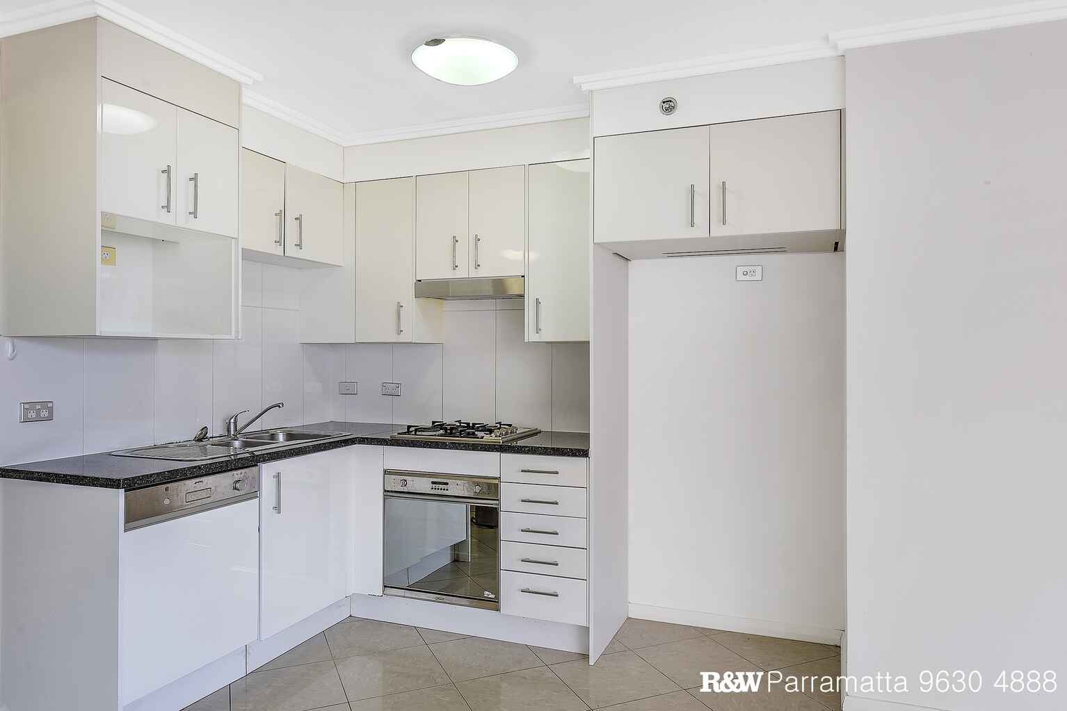 210/13-15 Hassall Street Parramatta