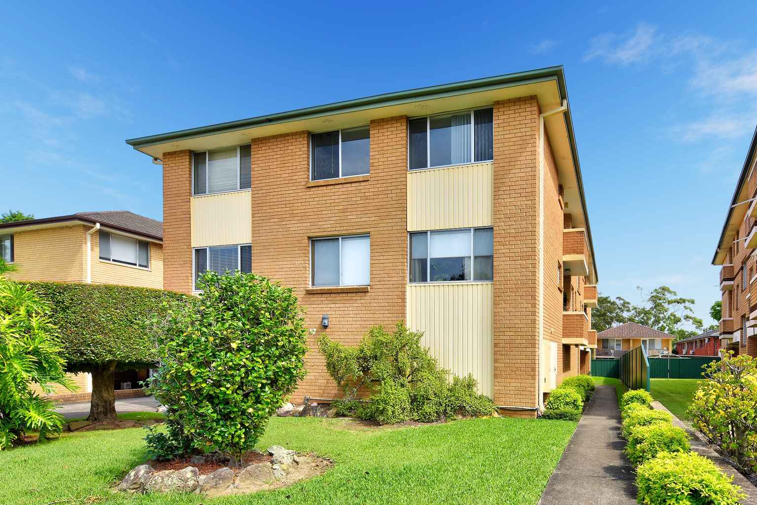 5/17 William Street North Parramatta