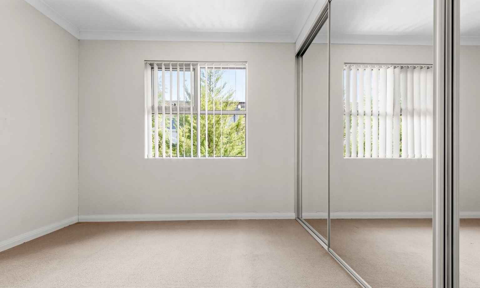 8/1-3 Woodlands Street Baulkham Hills