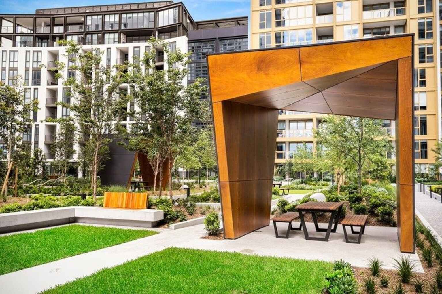 10806/2A Figtree Drive Sydney Olympic Park