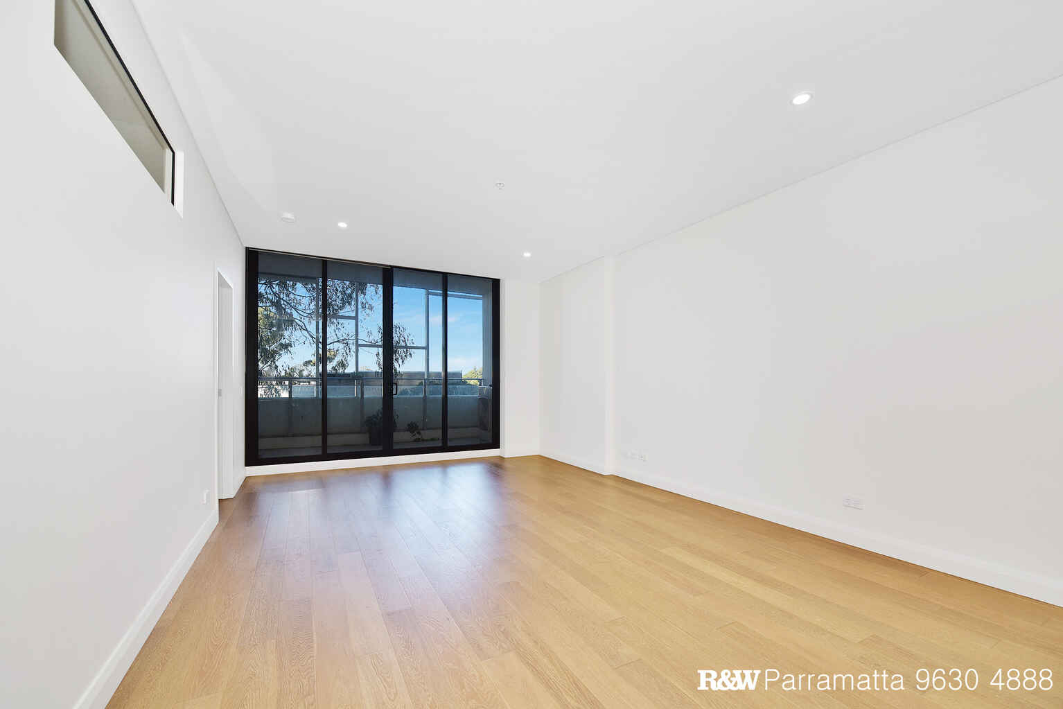 A107/29 East Street Granville